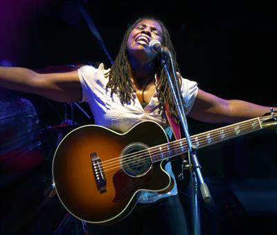 Ruthie Foster