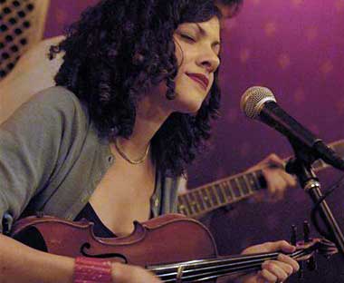 Carrie Rodriguez