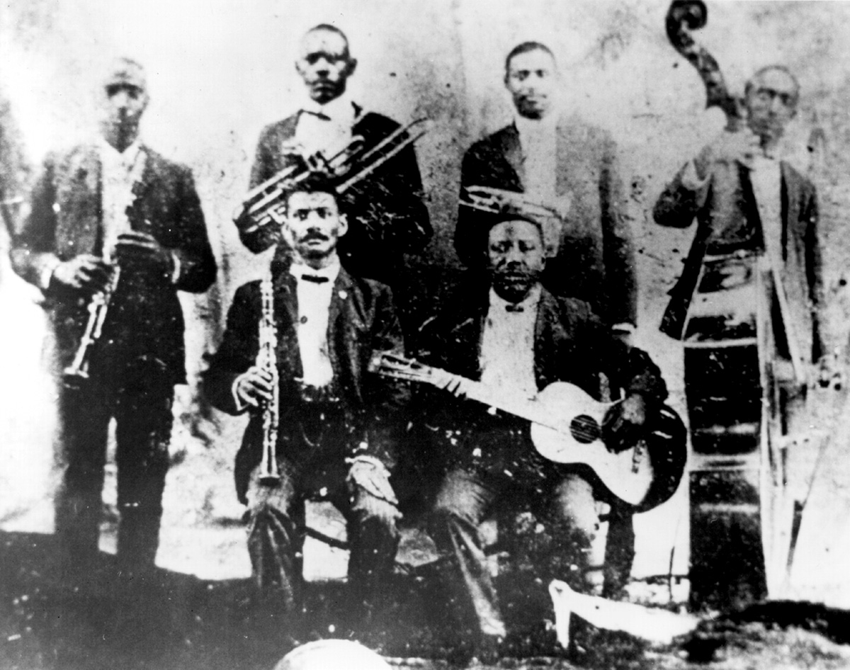 Buddy Bolden (standing 2nd from right)