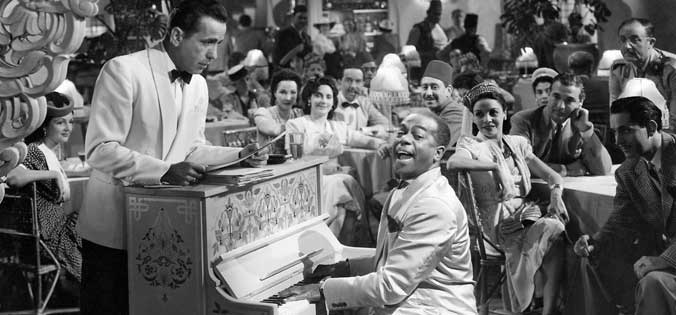 Humphrey Bogard & Dooley Wison in Rick's Club